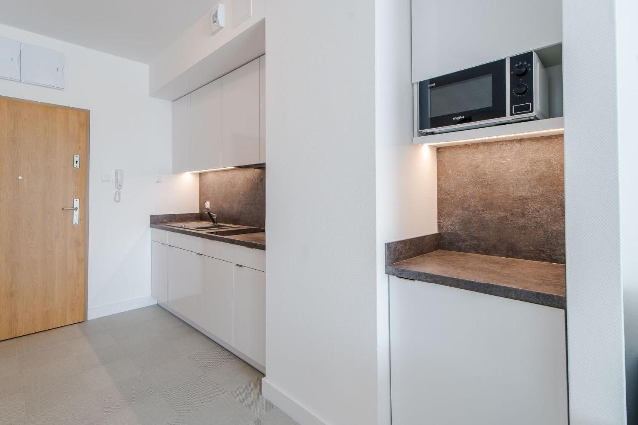 Aquamarina Prima 58 By Renters Apartment เมียนซิดดรอแย ภายนอก รูปภาพ