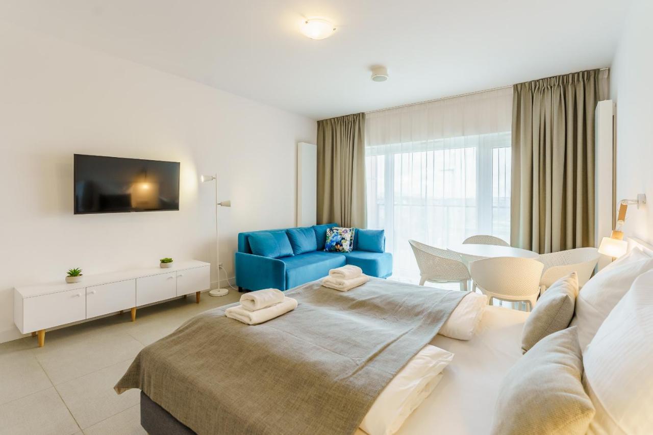 Aquamarina Prima 58 By Renters Apartment เมียนซิดดรอแย ภายนอก รูปภาพ